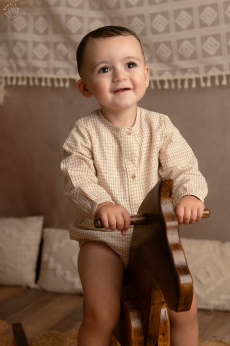 Photographe famille en studio